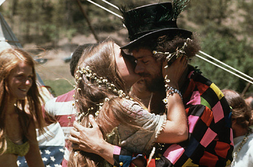 Hippie Wedding images via weheartitcom 